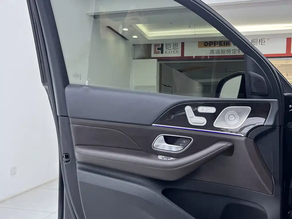 Mercedes-Benz GLE 2021 — фото 12