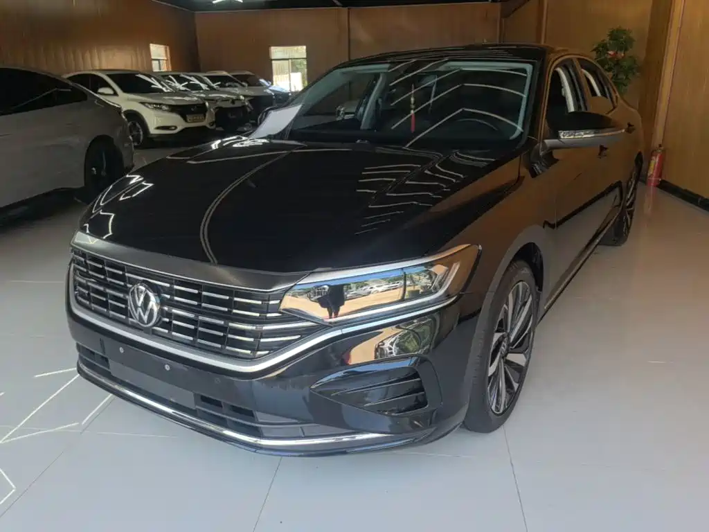 Volkswagen Passat 2022