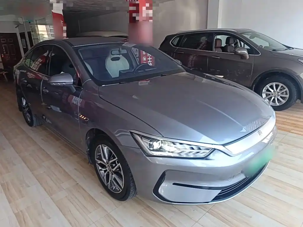 BYD Qin PLUS 2023 — фото 22