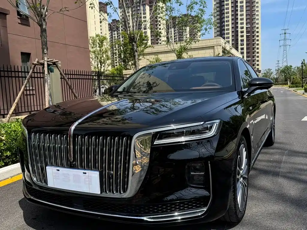 Hongqi H9 2021 — фото 1