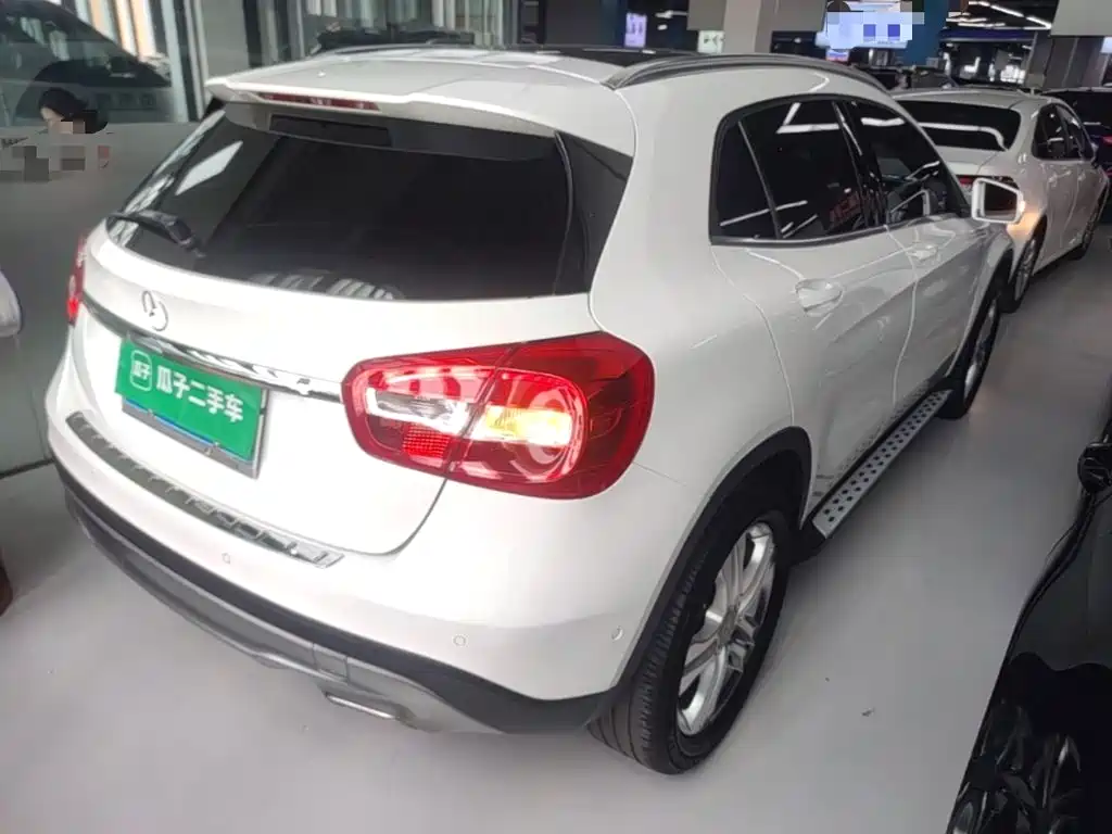 Mercedes-Benz GLA 2017 — фото 7