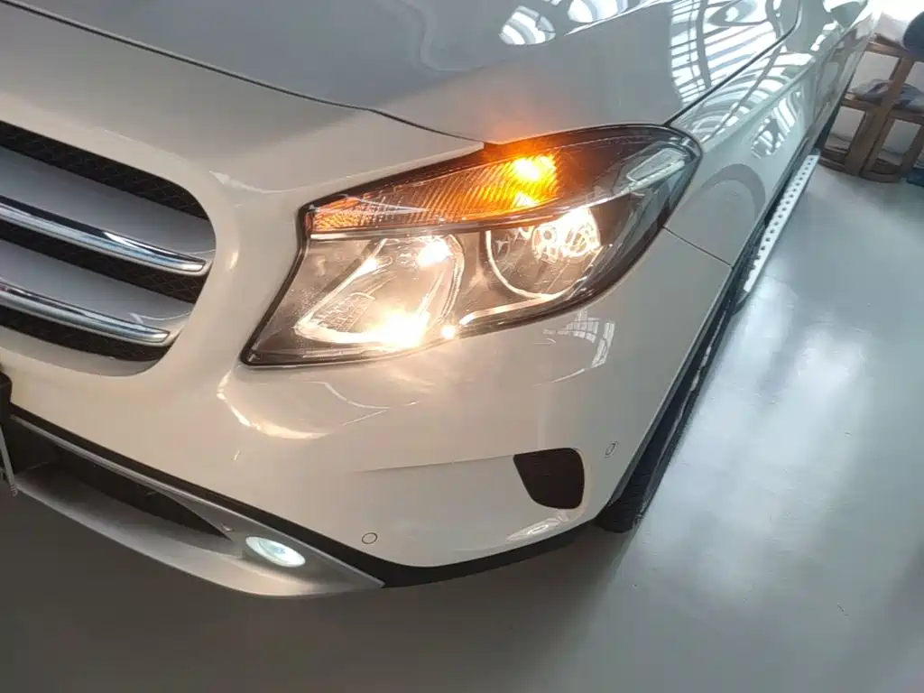 Mercedes-Benz GLA 2017 — фото 24