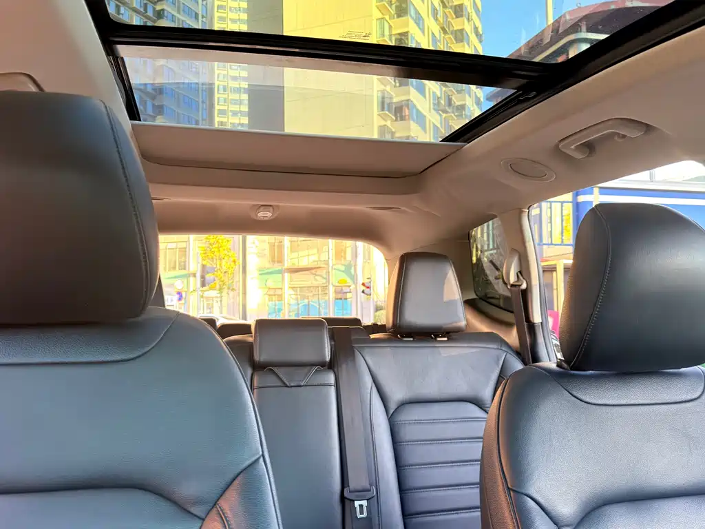 Ford Edge 2015 — фото 20