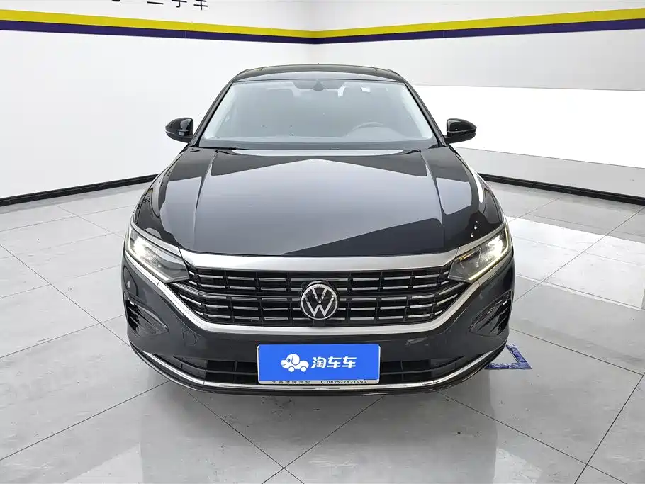Volkswagen Passat 2023 — фото 2
