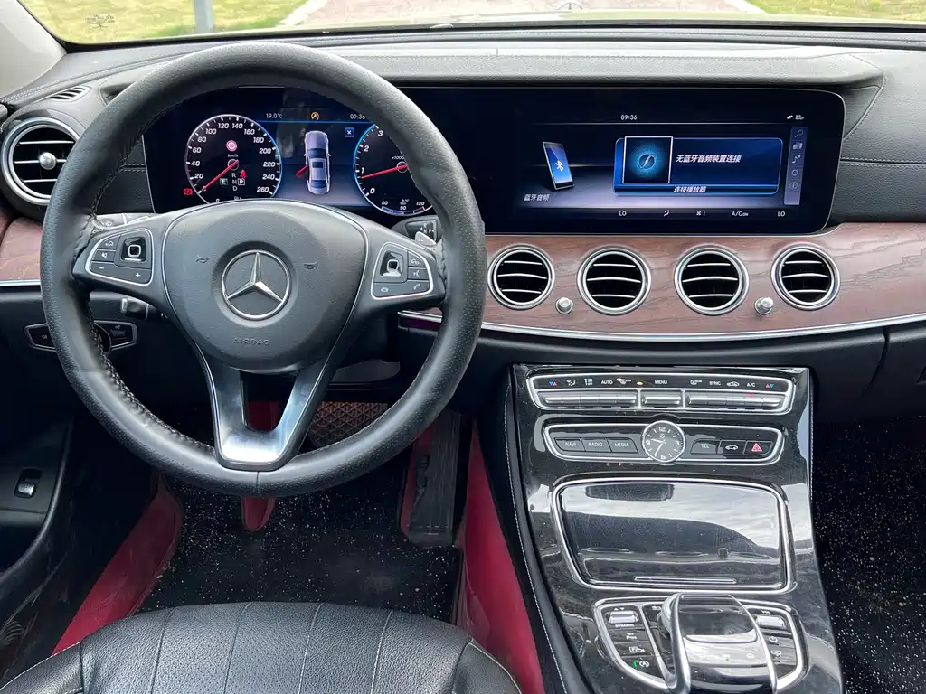 Mercedes-Benz E-Class 2017 — фото 3