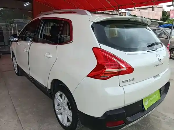 Peugeot 3008 2015