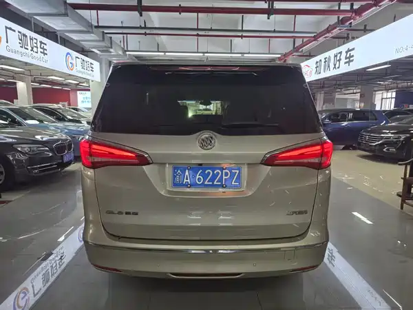 Buick GL8 2019