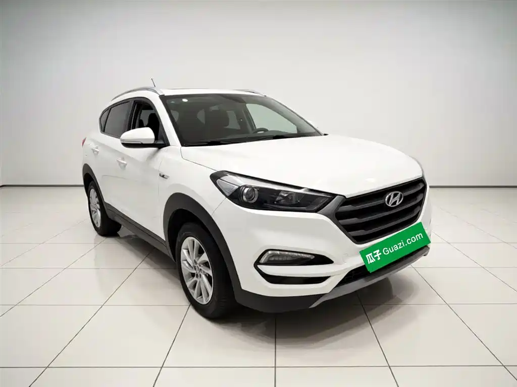 Hyundai Tucson 2017 — фото 7