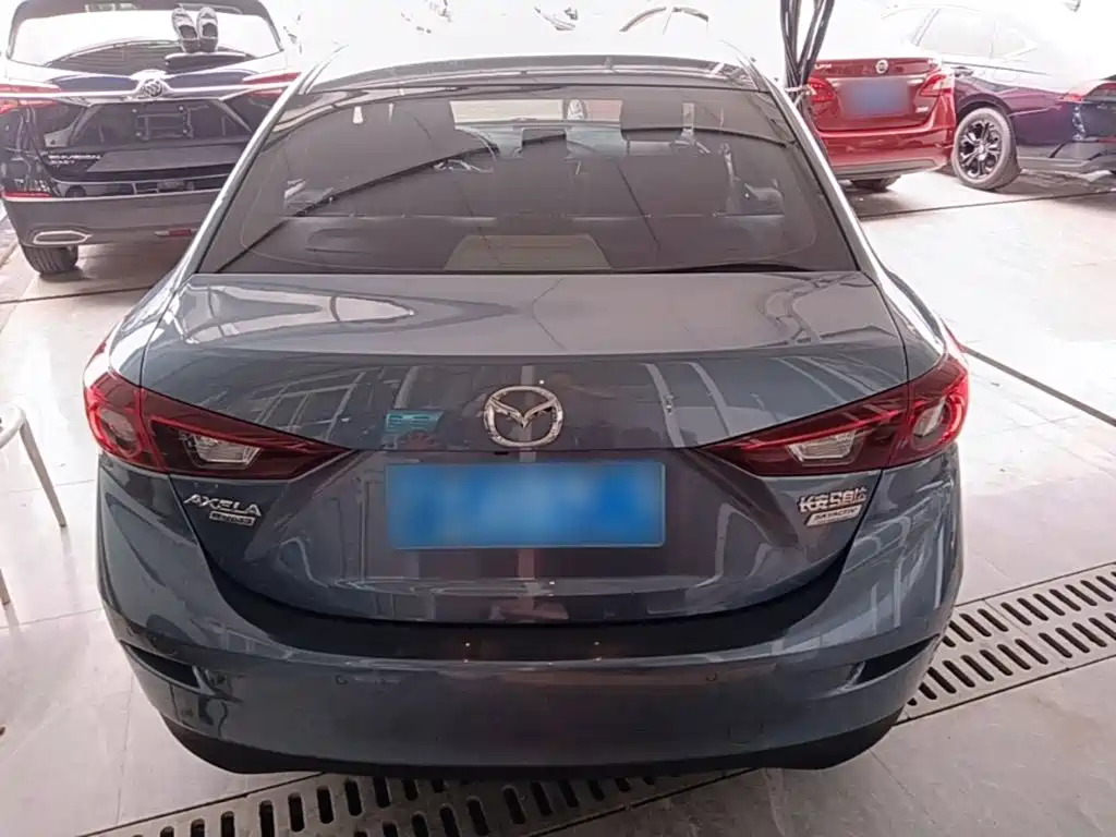 Mazda 3 Angkesela 2016
