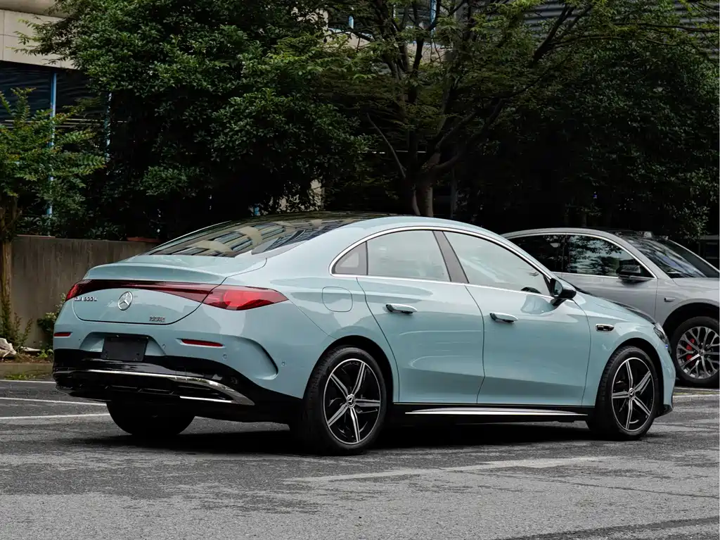 Mercedes-Benz CLA EV 2025 — фото 4