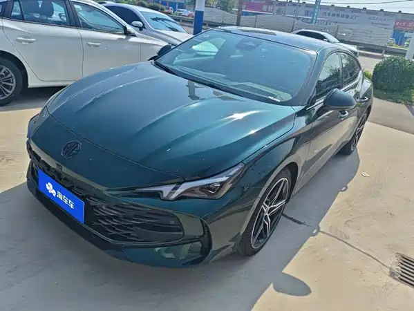 MG MG7 2025