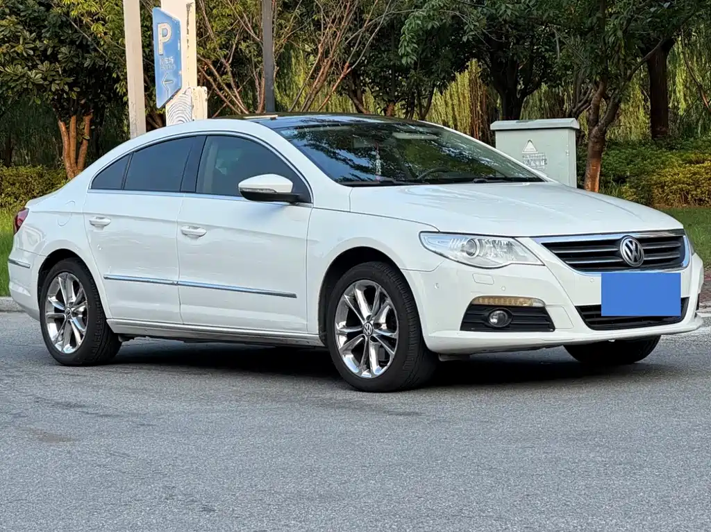 Volkswagen CC 2013 — фото 3