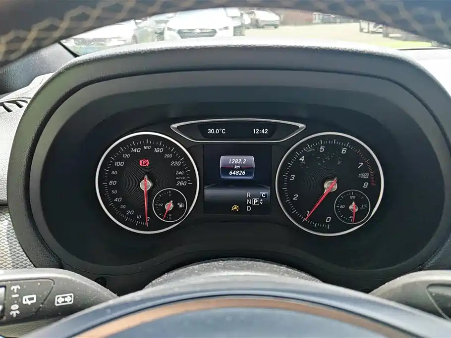 Mercedes-Benz B-Class 2017 — фото 14