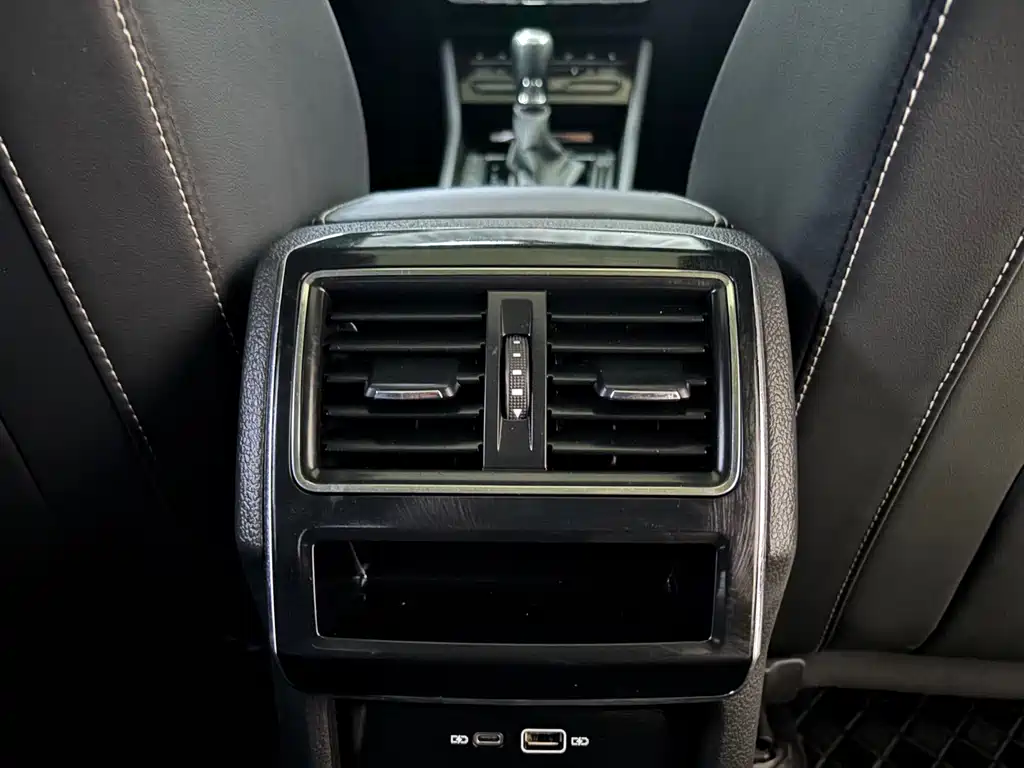 Skoda Speedy 2023 — фото 17