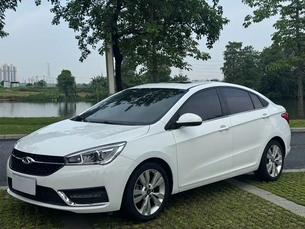 Chery Arrizo 5 2016