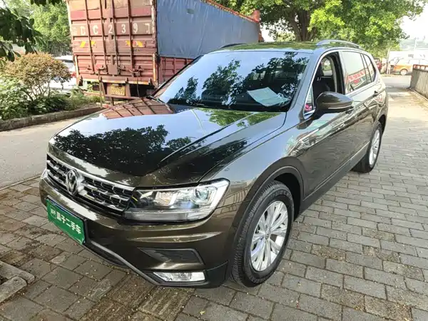 Volkswagen Tiguan L 2017