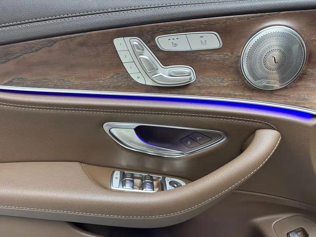 Mercedes-Benz E-Class 2023