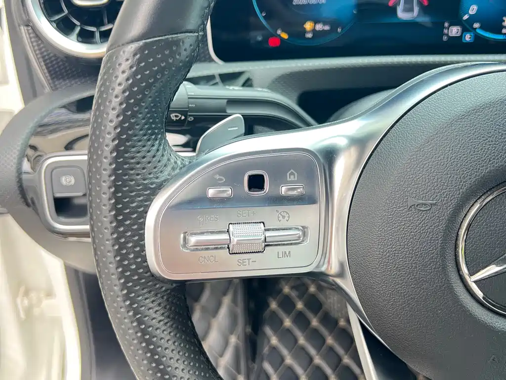 Mercedes-Benz A-Class 2019 — фото 25