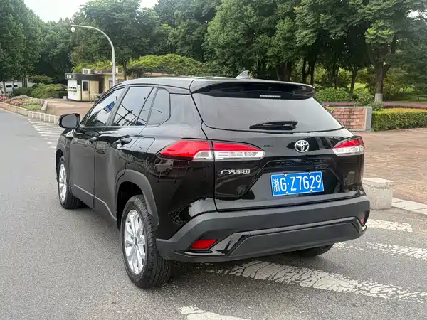 Toyota Frontlander 2023