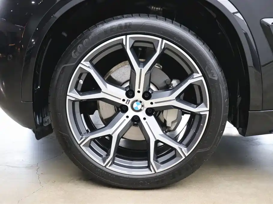BMW X5 2024 — фото 26