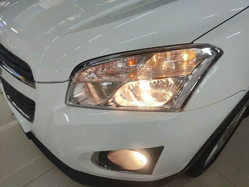 Chevrolet Trax 2015 — фото 24