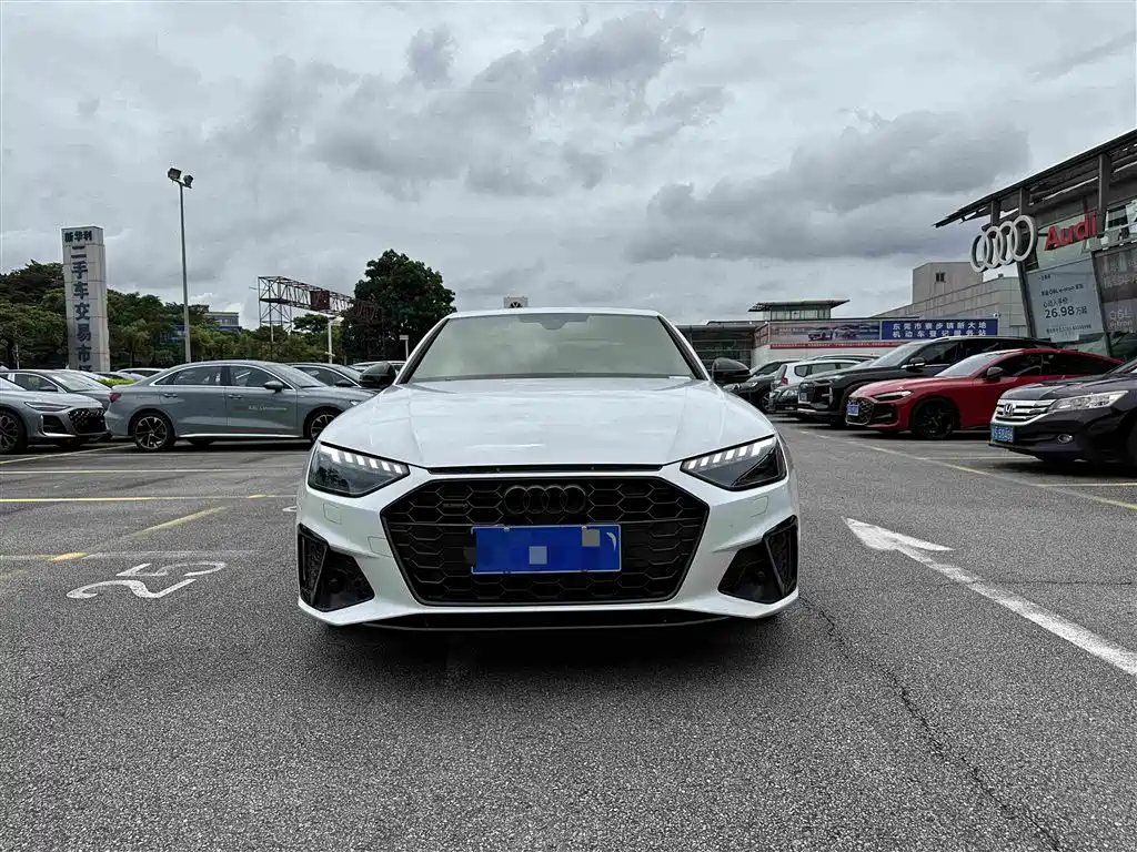 Audi A4L 2024
