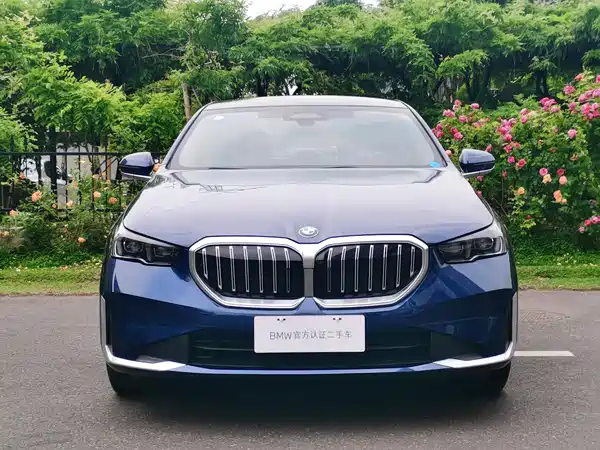 BMW 5 Series 2024