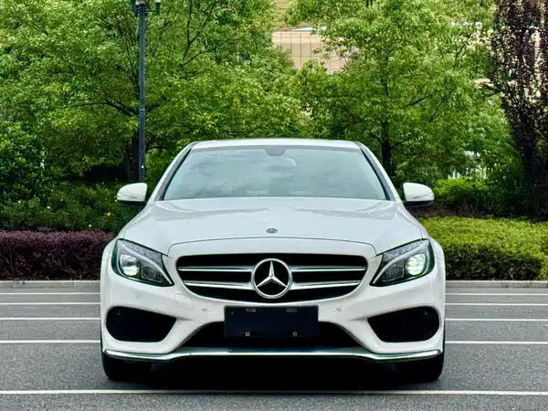 Mercedes-Benz C-Class 2018