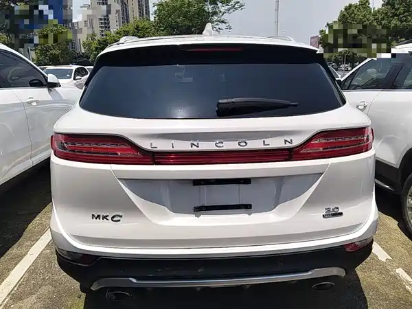 Lincoln MKC 2016