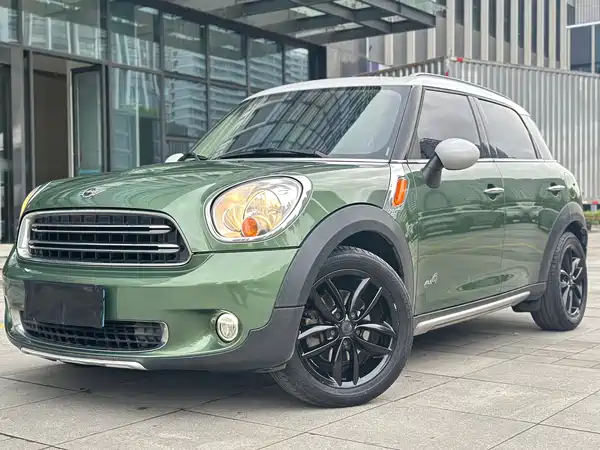 MINI Countryman 2014