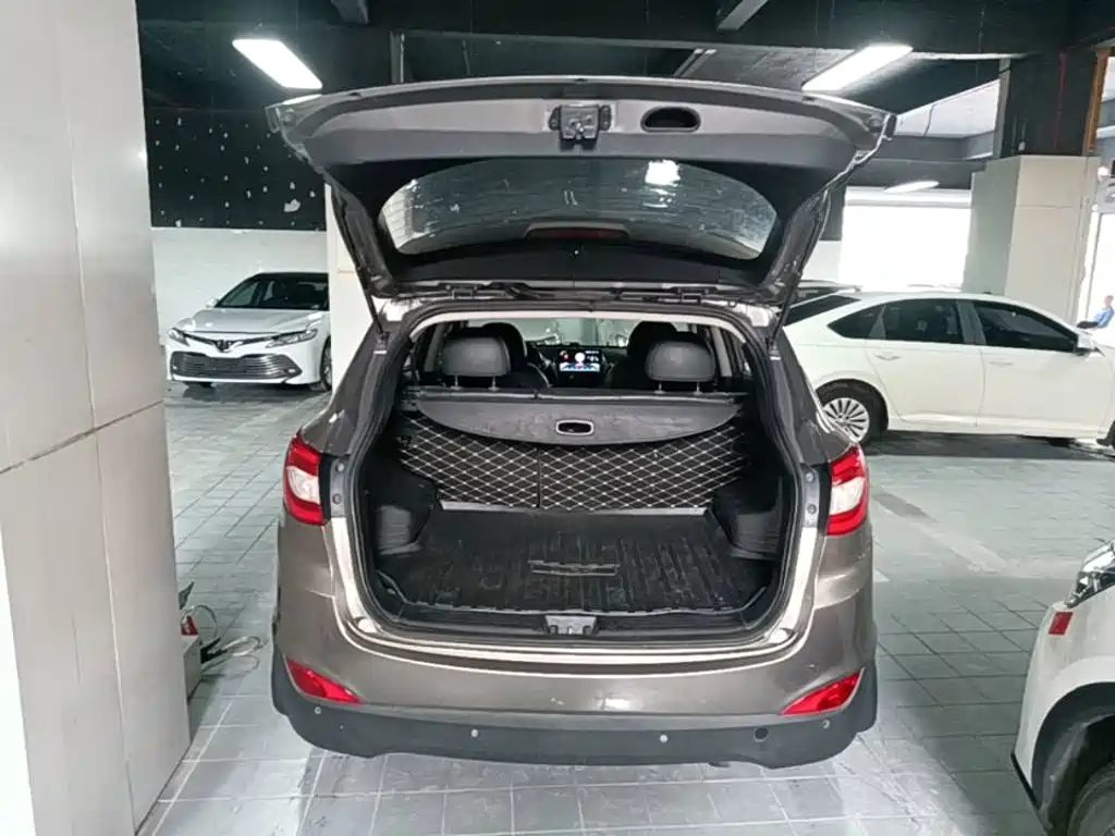 Hyundai ix35 2015 — фото 19