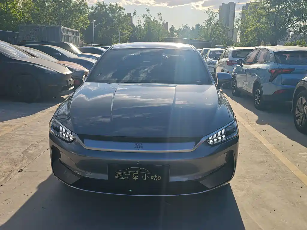 BYD Qin PLUS 2022 — фото 2
