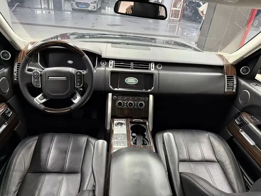 Land Rover Range Rover 2017 — фото 4