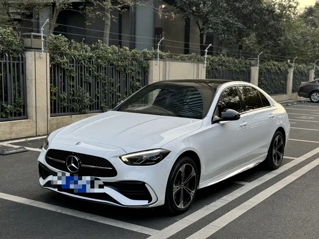 Mercedes-Benz C-Class 2022 — фото 1