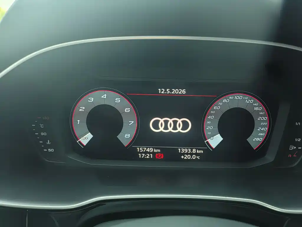 Audi Q3 2022 — фото 13