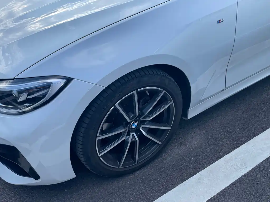 BMW 3 Series 2021