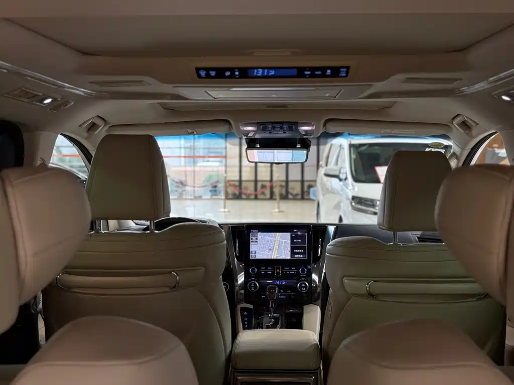 Toyota Vellfire 2021 — фото 20