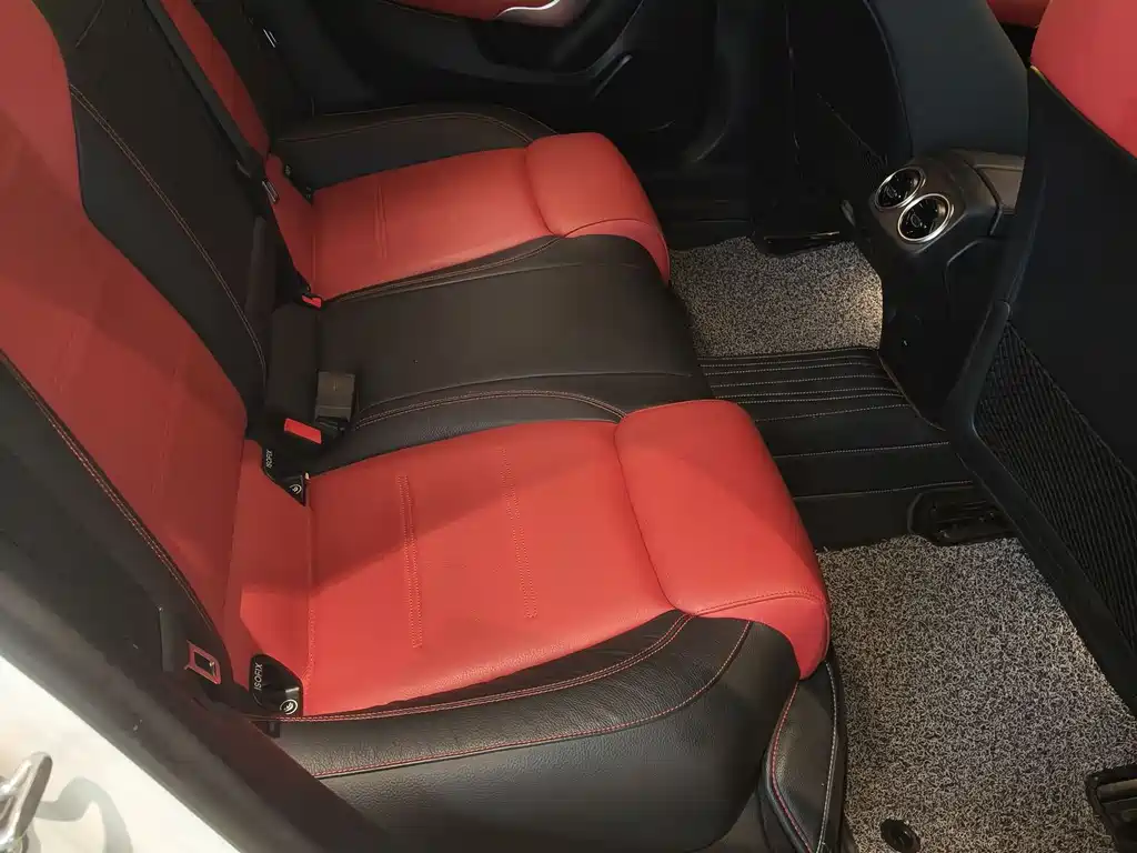 Mercedes-Benz A-Class AMG 2021 — фото 13