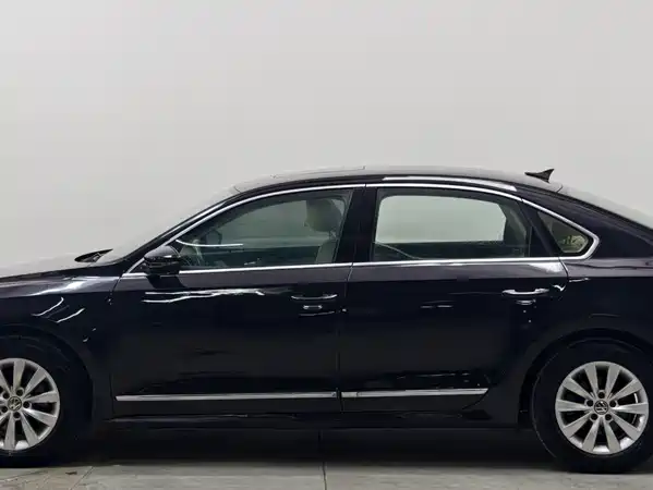 Volkswagen Passat 2012