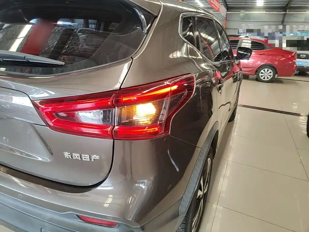 Nissan Qashqai 2021 — фото 8