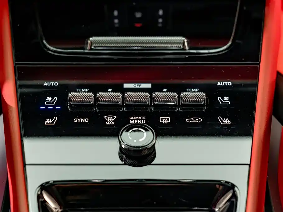 Porsche Cayenne 2025 — фото 16