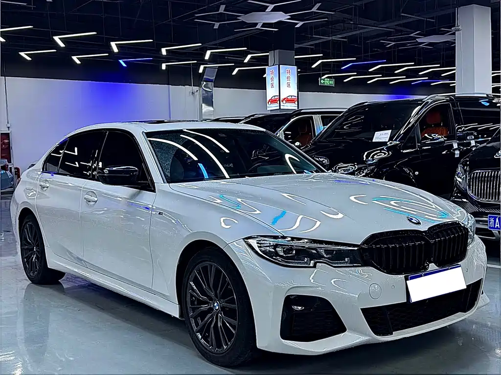 BMW 3 Series 2020