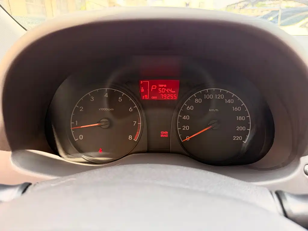 Hyundai Verna 2016 — фото 15