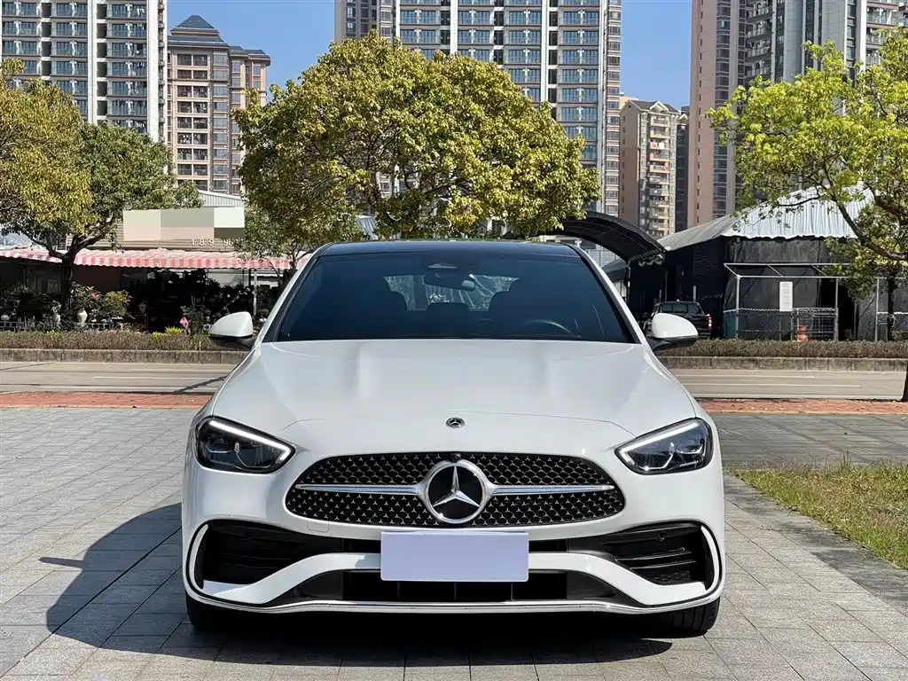 Mercedes-Benz C-Class 2023