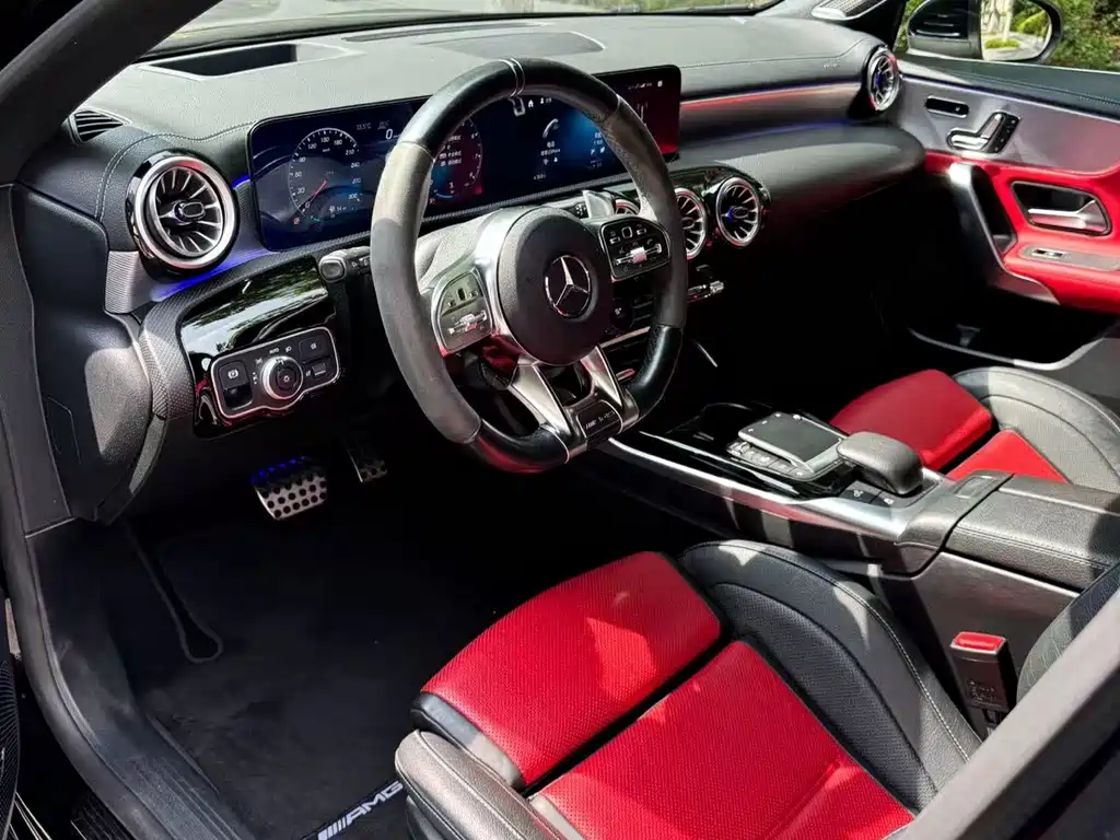 Mercedes-Benz A-Class AMG 2021 — фото 4