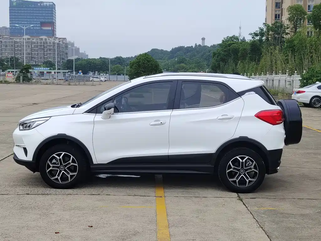 BYD Yuan Pro 2022 — фото 12