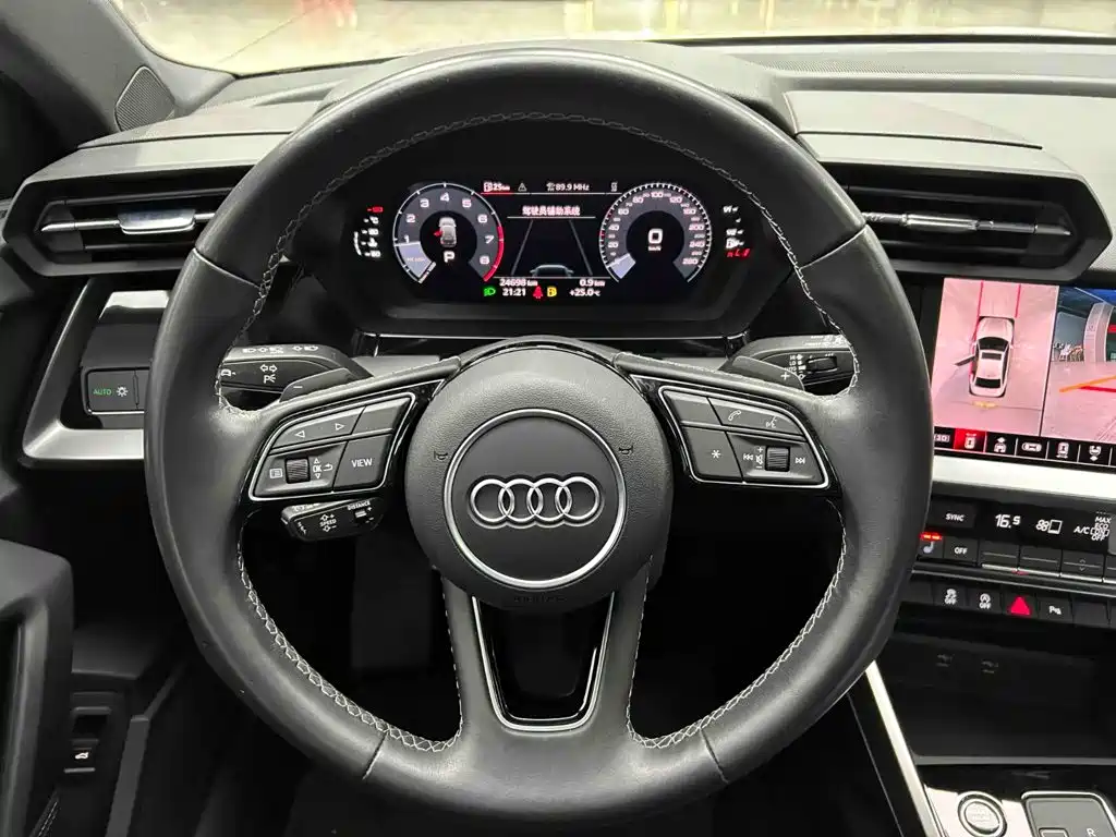 Audi A3 2023 — фото 3