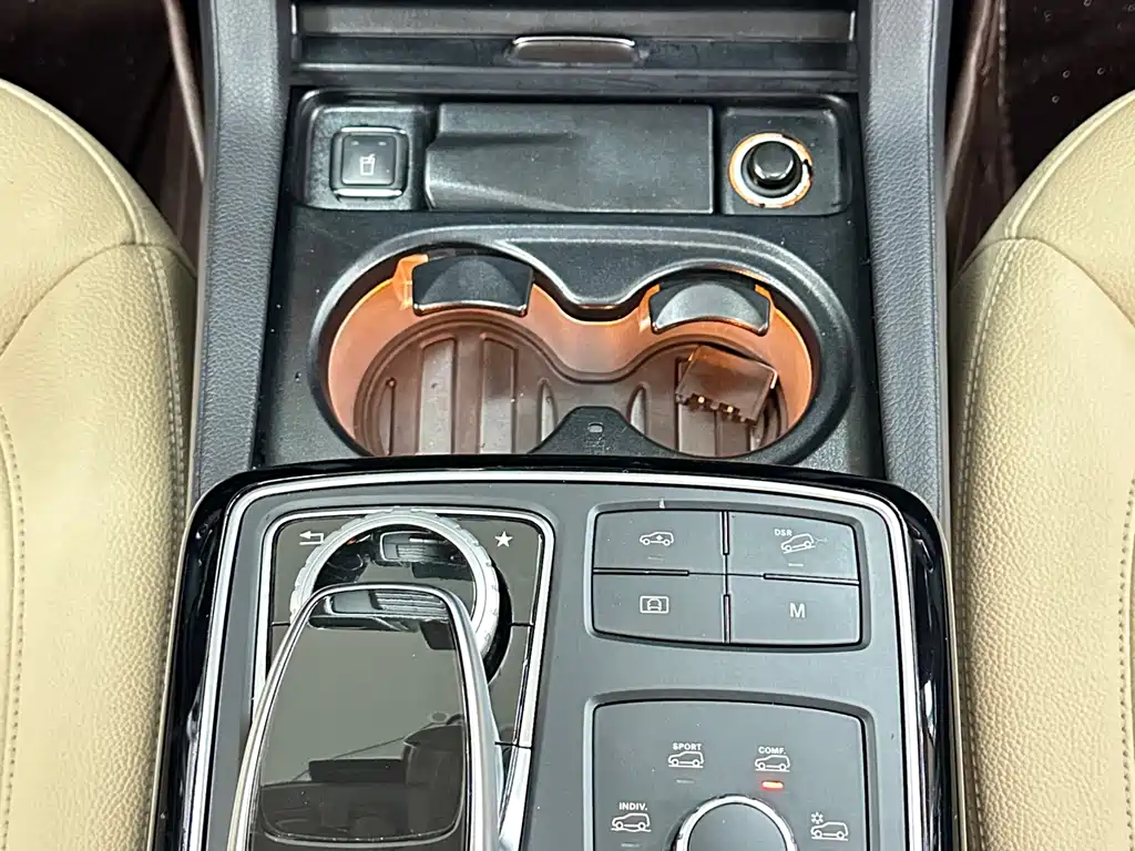 Mercedes-Benz GLS 2018 — фото 21