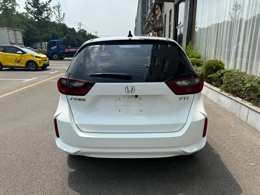 Honda Fit 2023 — фото 8