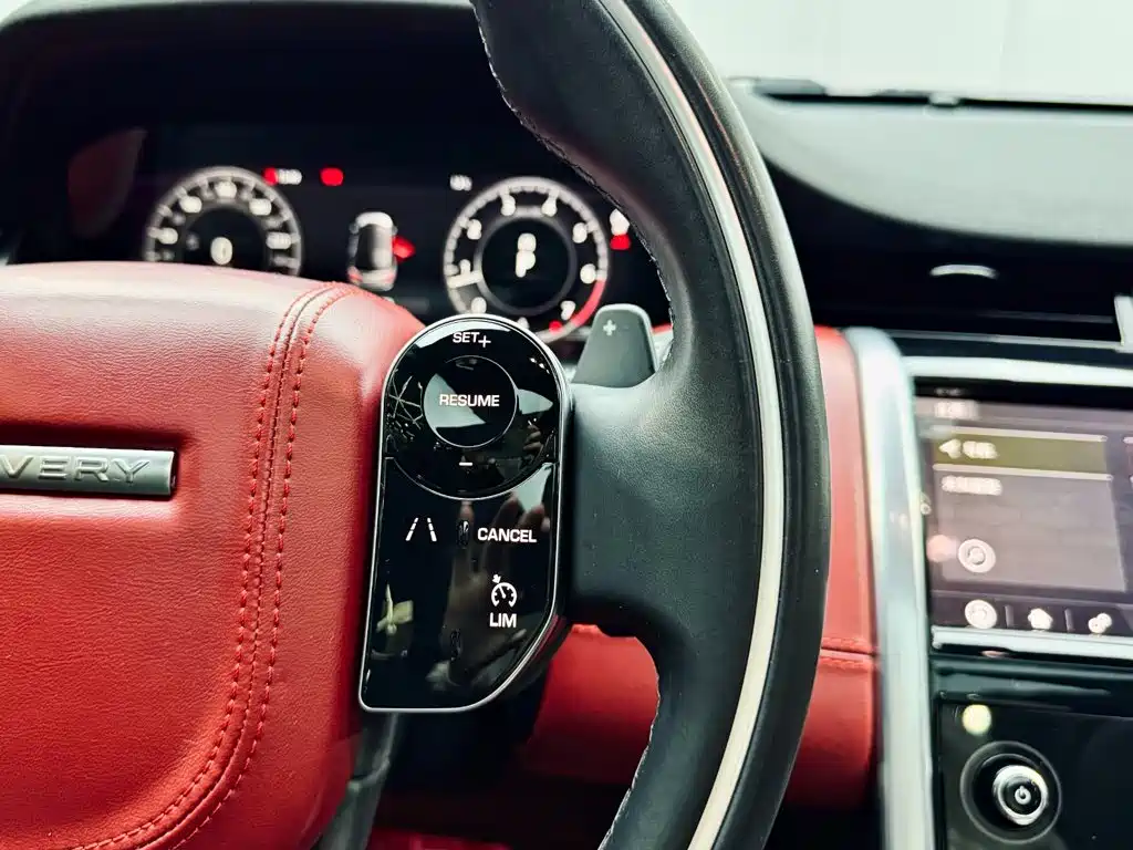 Land Rover Discovery Sport 2021 — фото 19